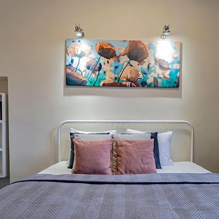 Heart Of - Spacious 3rooms 75m2 As R243 Apartment